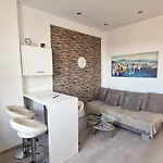 Budin Adri & Robi Center דירה רייקה