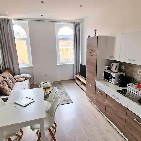 アパート Budin Adri & Robi Center *