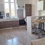Budin Adri & Robi Center Apartamento