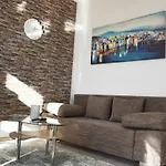 Apartamento Budin Adri & Robi Center