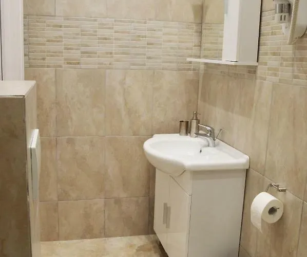 Apartment Budin Adri & Robi Center *